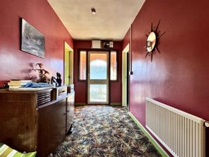 Hallway- click for photo gallery
